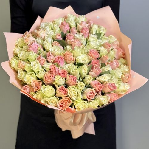 101 роза(Кения) 40 см нежный микс