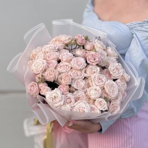 15 кустовых пионовидных роз Бомбастик N